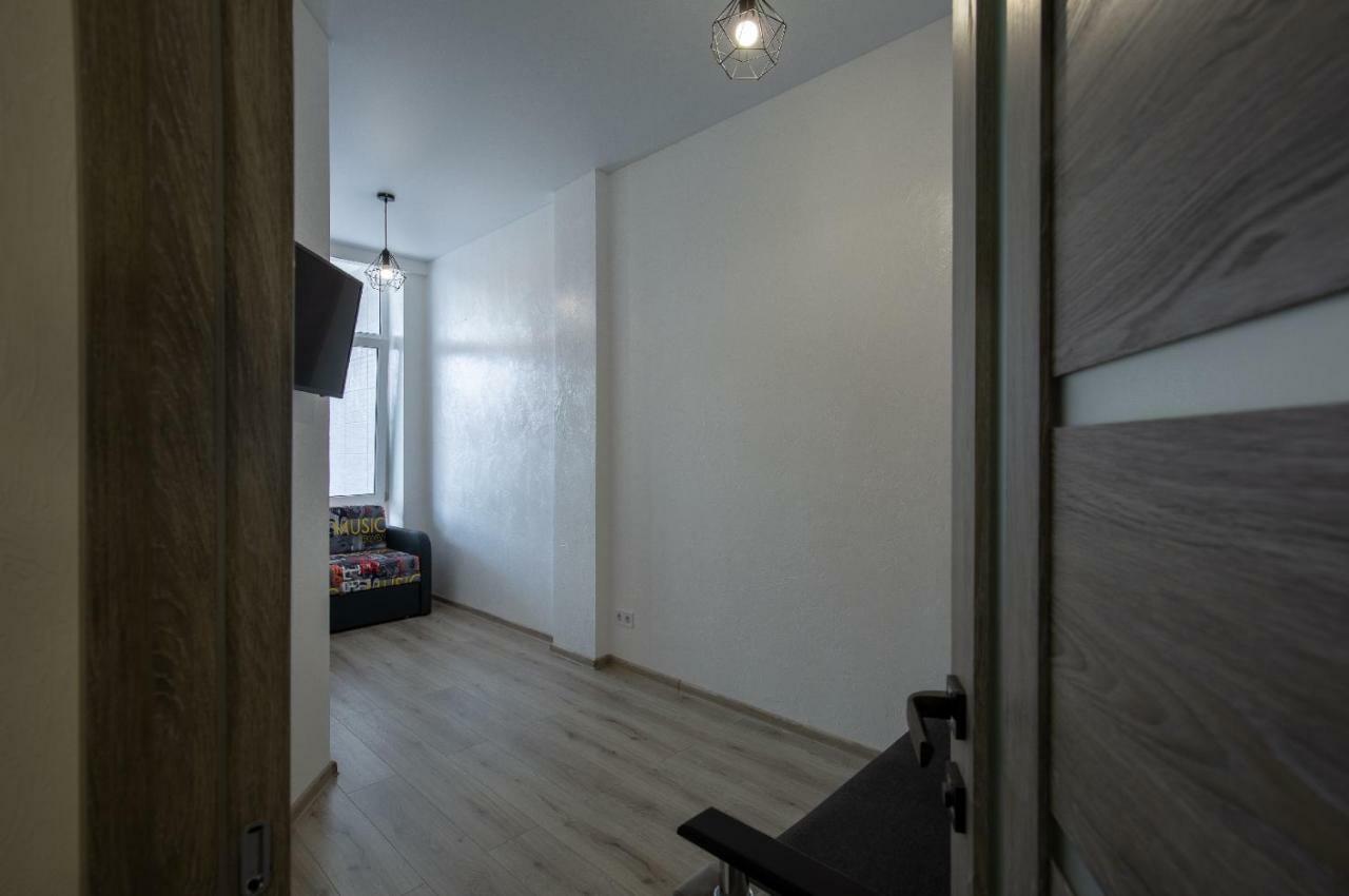 золотой бугаз Apartment *